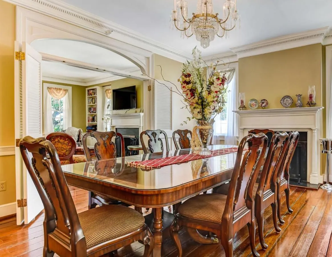 Spanish Moss Inn Savannah Holiday home